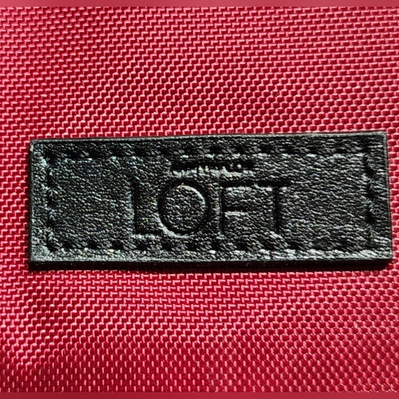 LOFT **NEW**NEVER USED LARGE WALLET - Picture 14 of 16